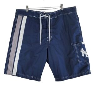 MLB Yankees 10" Swim Trunks Cargo Shorts Mens XL 40 Blue Hi Rise Lined New York